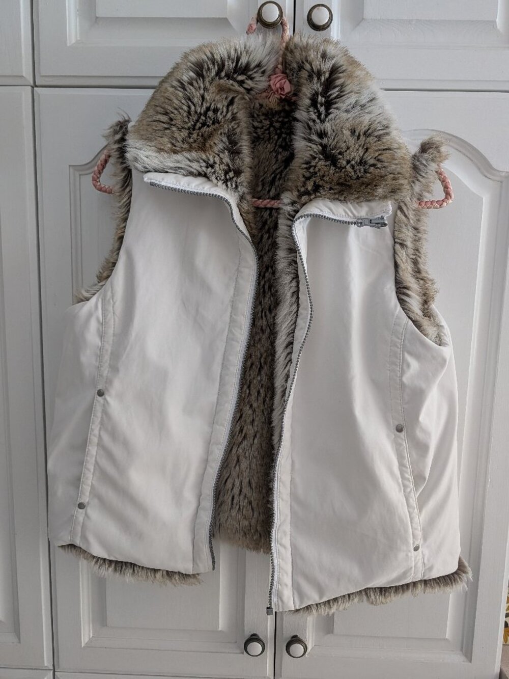 Weatherproof Garment company Faux fur reversible vest L